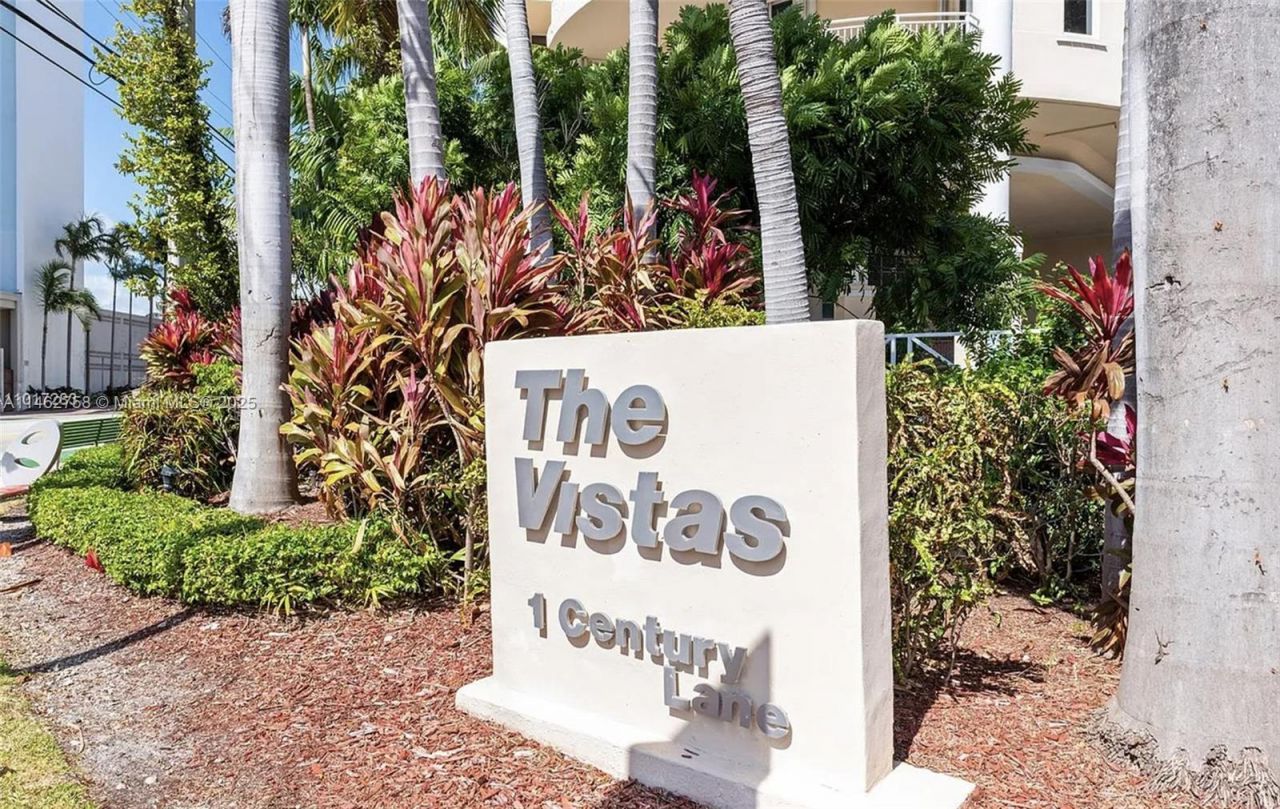 1 Century Ln, Unit 209, Miami Beach, FL 33139 Photo