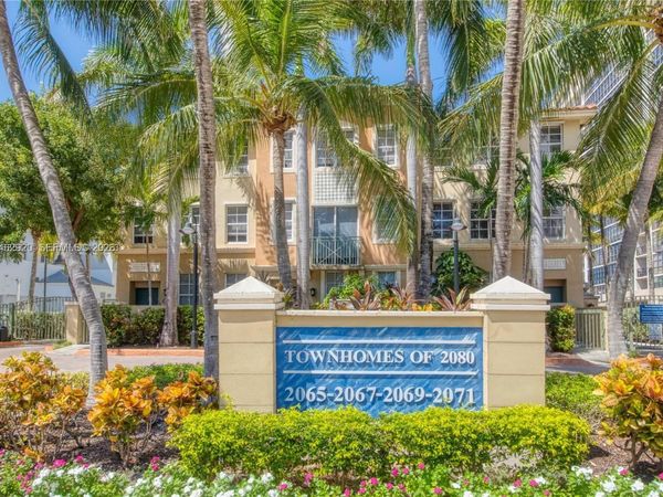 2069 S Ocean Dr, Unit TH12, Hallandale Beach, FL 33009
