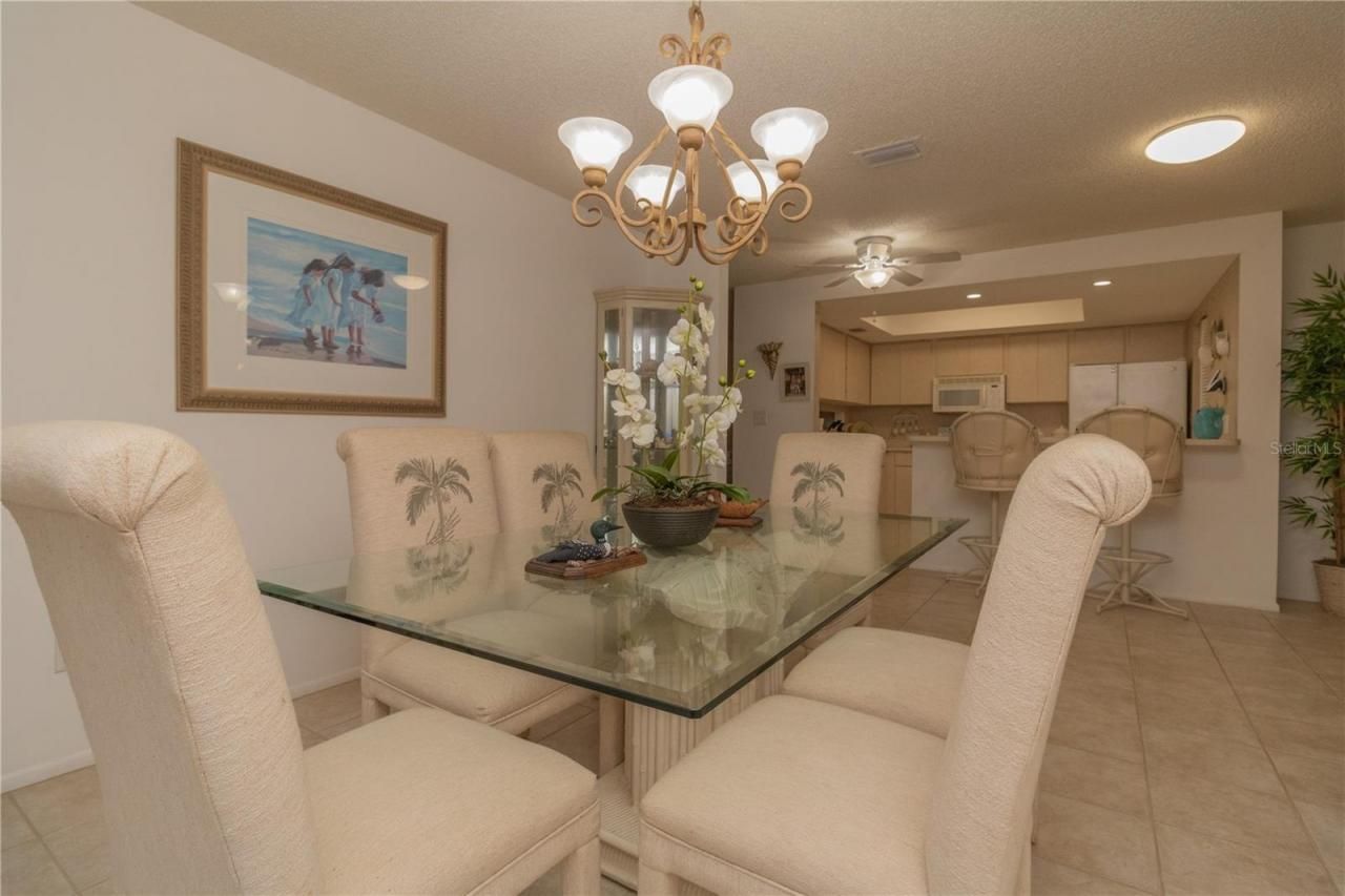 3805 Sun Eagle Lane, Unit 208, Bradenton, FL 34210 Photo