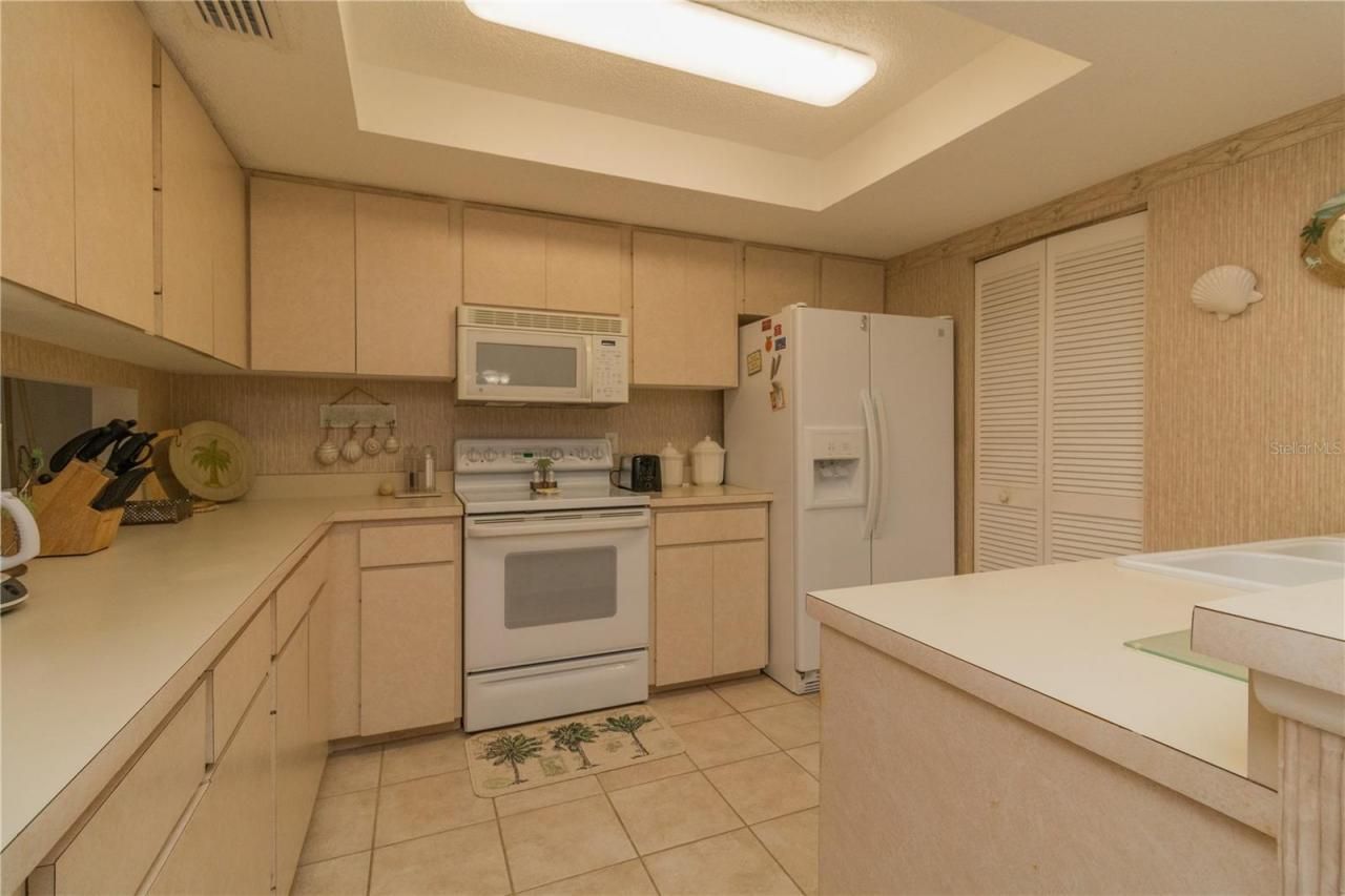 3805 Sun Eagle Lane, Unit 208, Bradenton, FL 34210 Photo