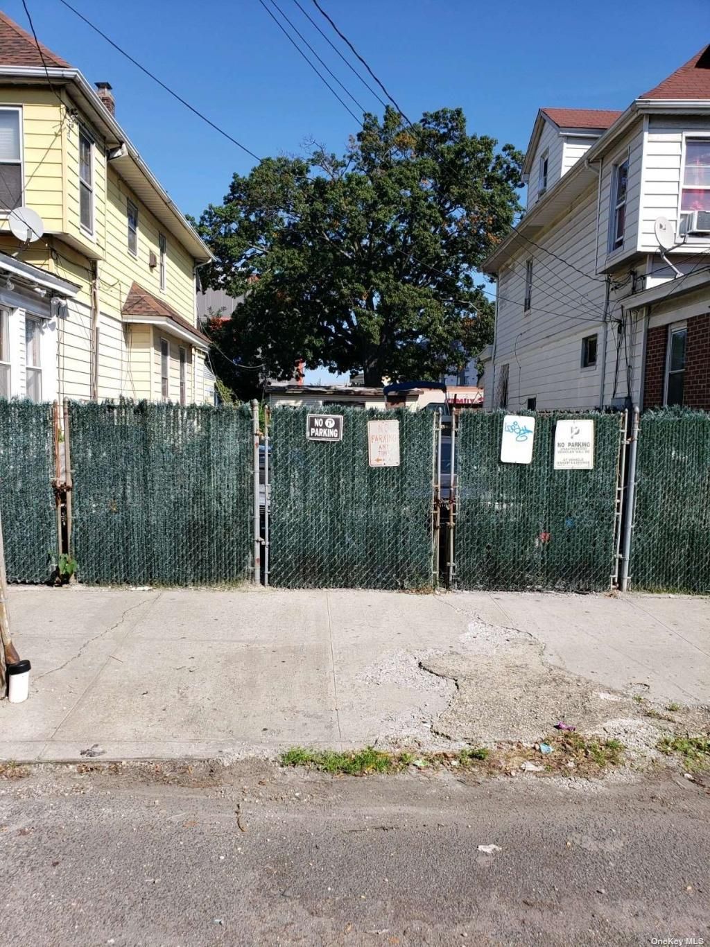 102-37 Remington Street, Jamaica, NY 11435 Main Photo