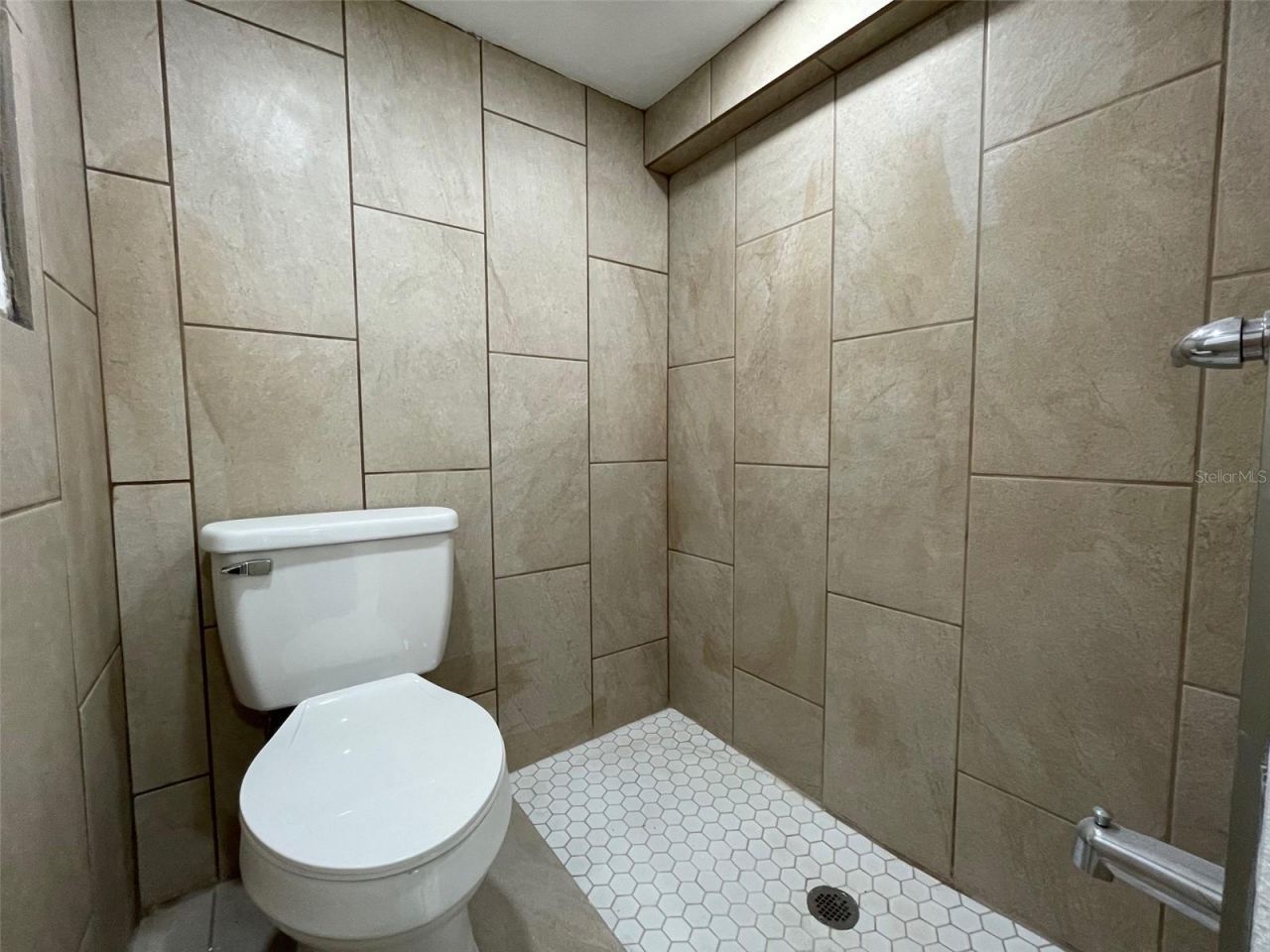 5370 71st Street N, Saint Petersburg, FL 33709 Photo