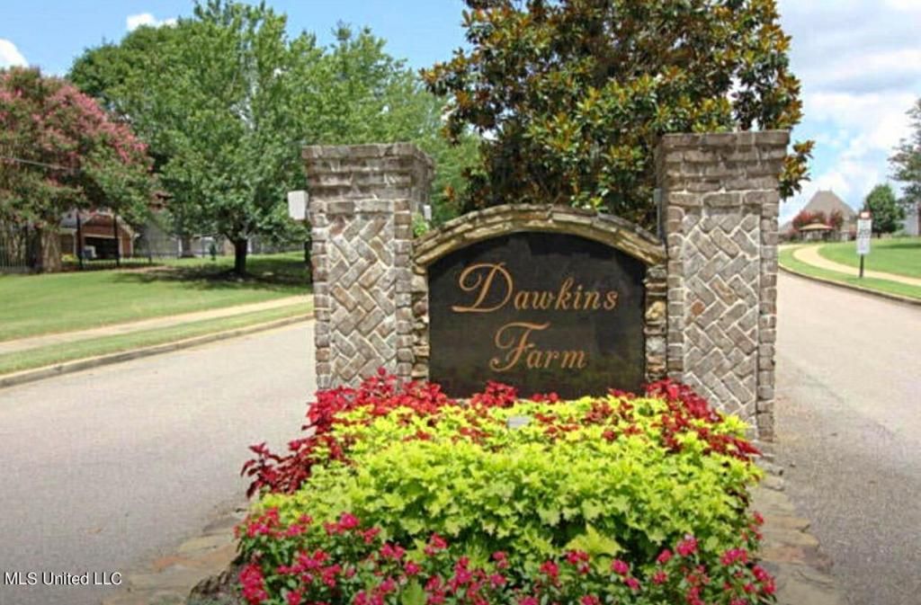 8055 Old Addison Drive, Olive Branch, MS 38654 Main Photo