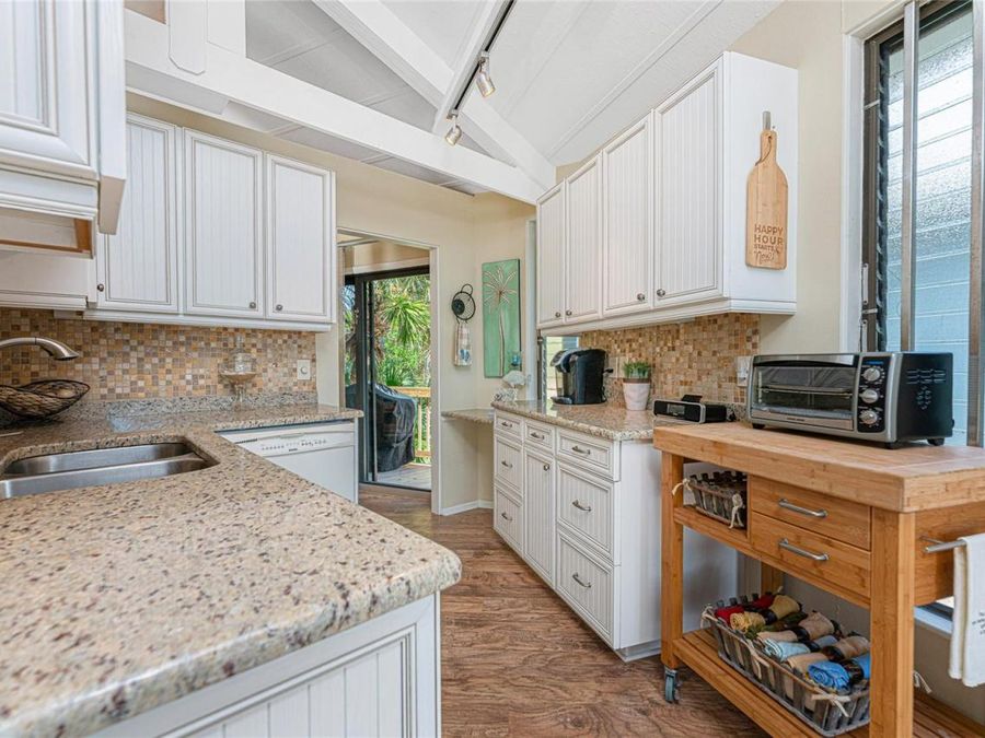 Property Image 80