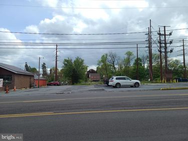 2840 PENN AVENUE, READING, PA 19609