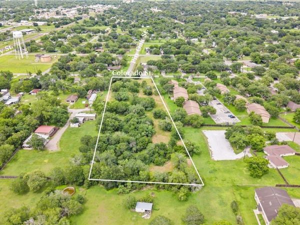 00 S Colorado, Edna, TX 77957