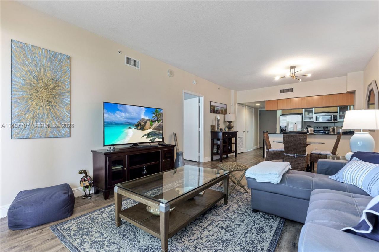 1750 N Bayshore Dr, Unit 1405, Miami, FL 33132 Photo