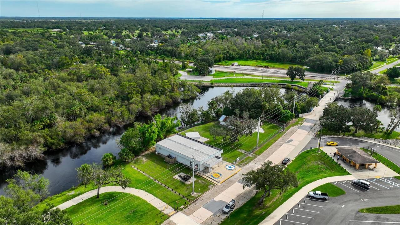 2124 NW American Legion Drive, Arcadia, FL 34266 Photo