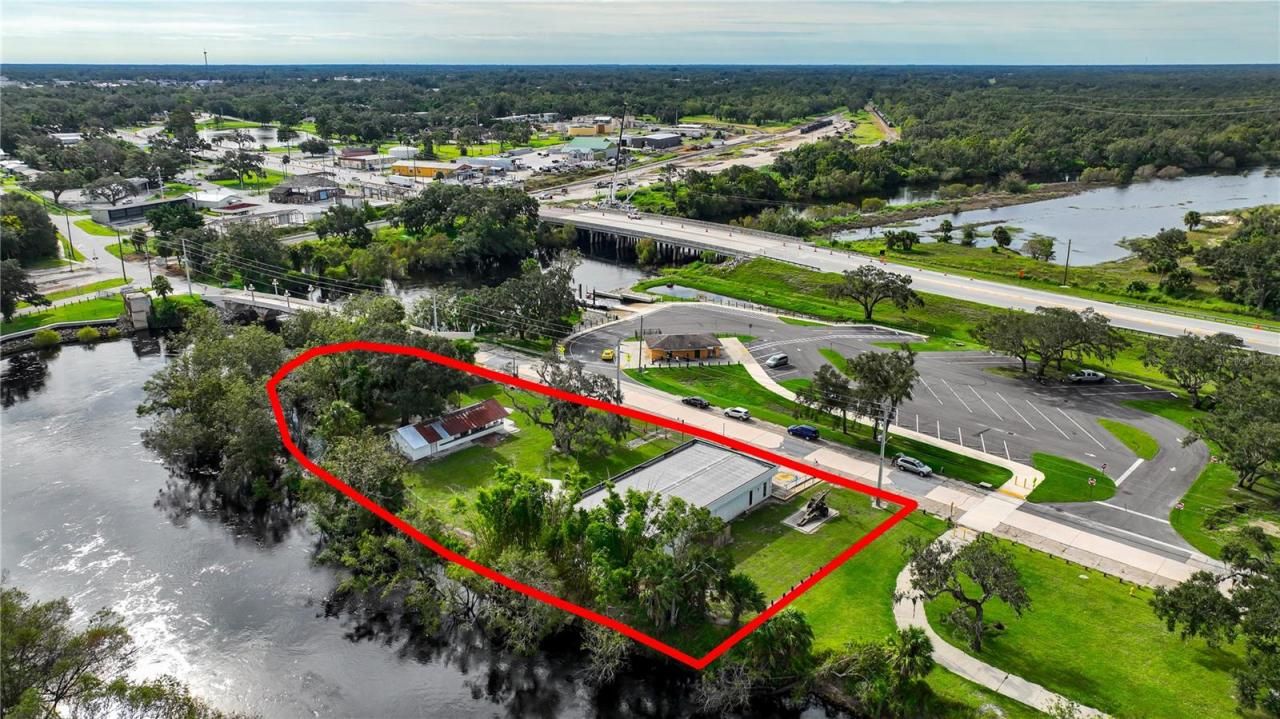 2124 NW American Legion Drive, Arcadia, FL 34266 Photo