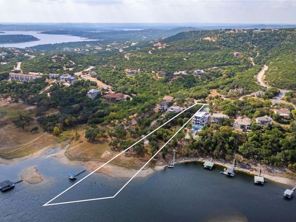 17906 Crystal CV, Jonestown, TX 78645