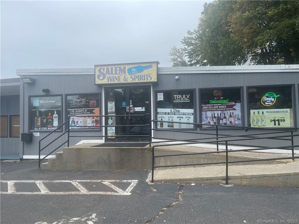 628 New Haven, Naugatuck, CT 06770 Main Photo