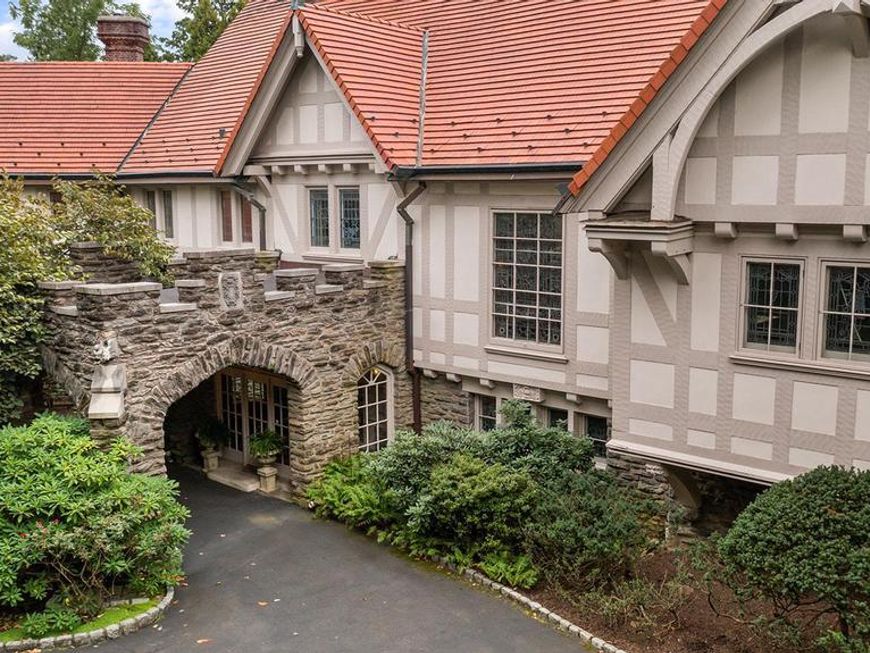 1717 Woodland Road, Abington, PA 19001 Main Photo