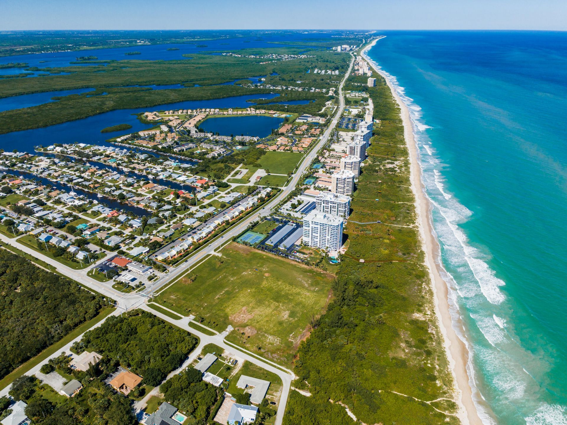 2600 N Highway A1a, Hutchinson Island, FL 34949 Photo