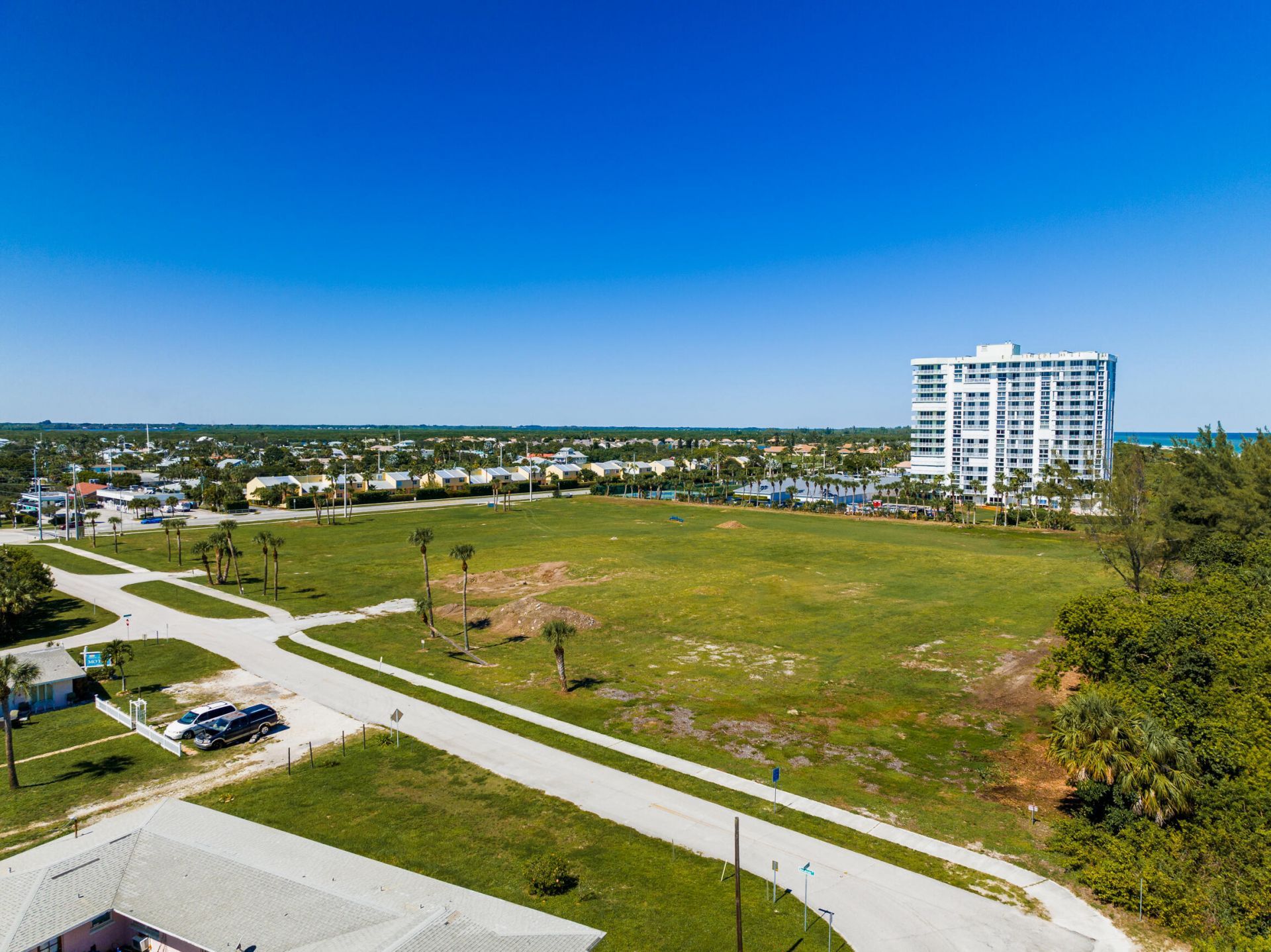 2600 N Highway A1a, Hutchinson Island, FL 34949 Photo