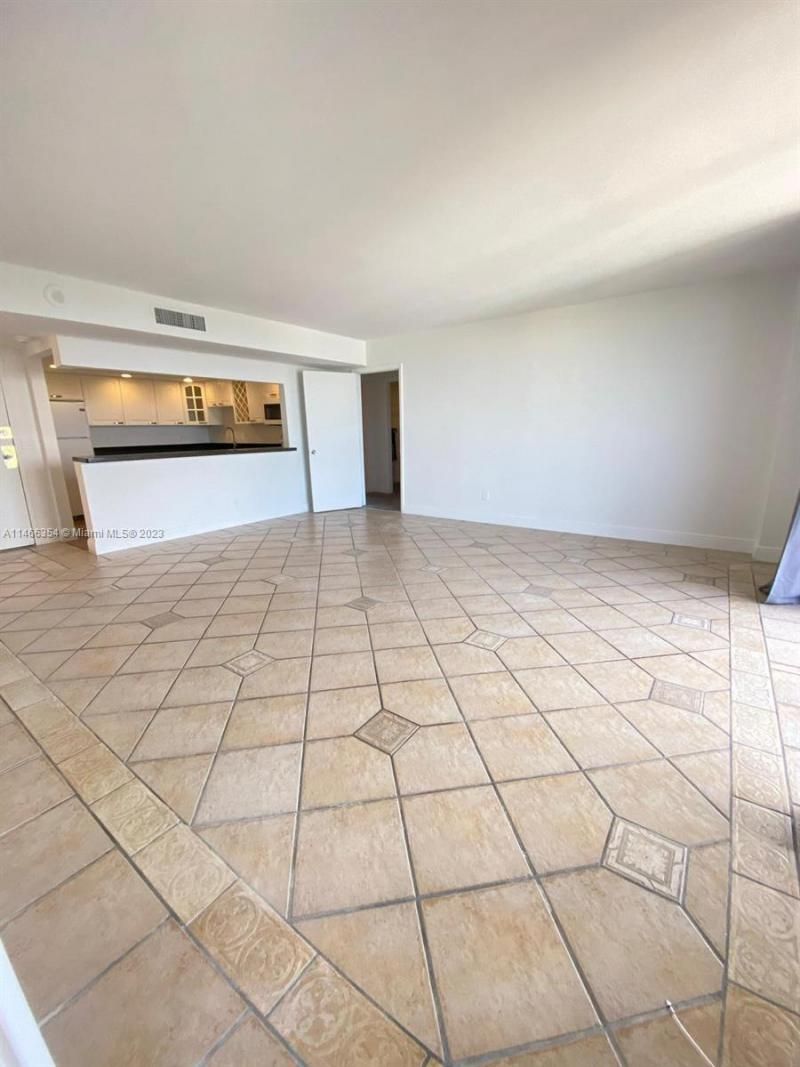 13499 Biscayne Blvd, Unit 1505, North Miami, FL 33181 Photo