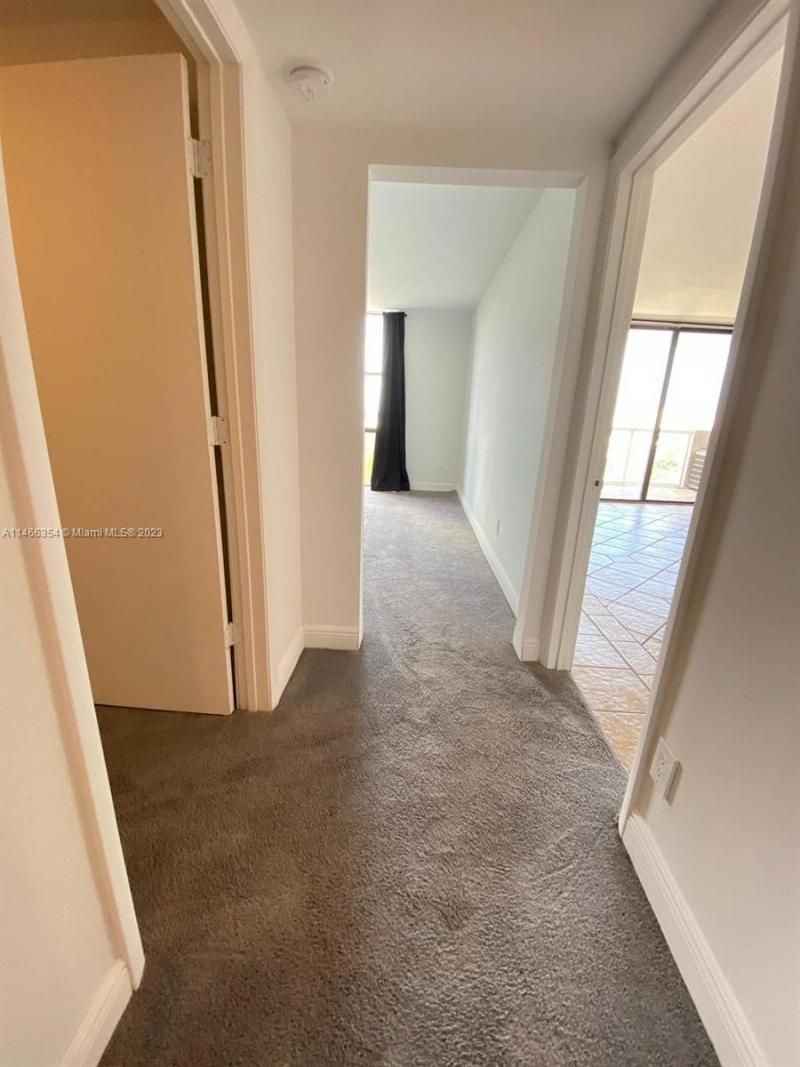 13499 Biscayne Blvd, Unit 1505, North Miami, FL 33181 Photo