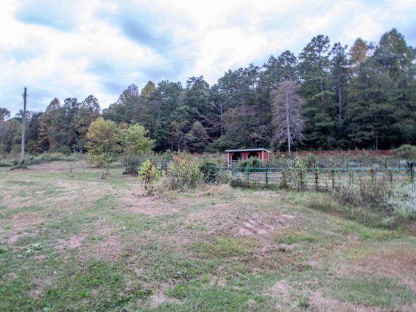 377 Butcher Valley Road, Rogersville, TN 37857