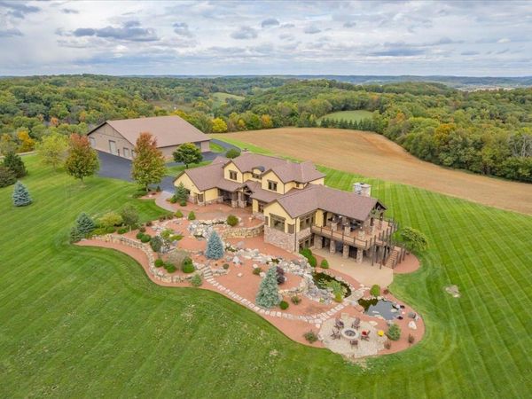 S10970 Butternut Road, Spring Green, WI 53588