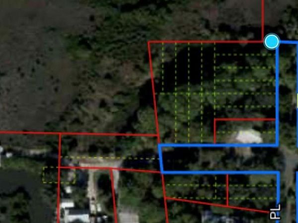 Indiana Ave, Cedar Key, FL 32625