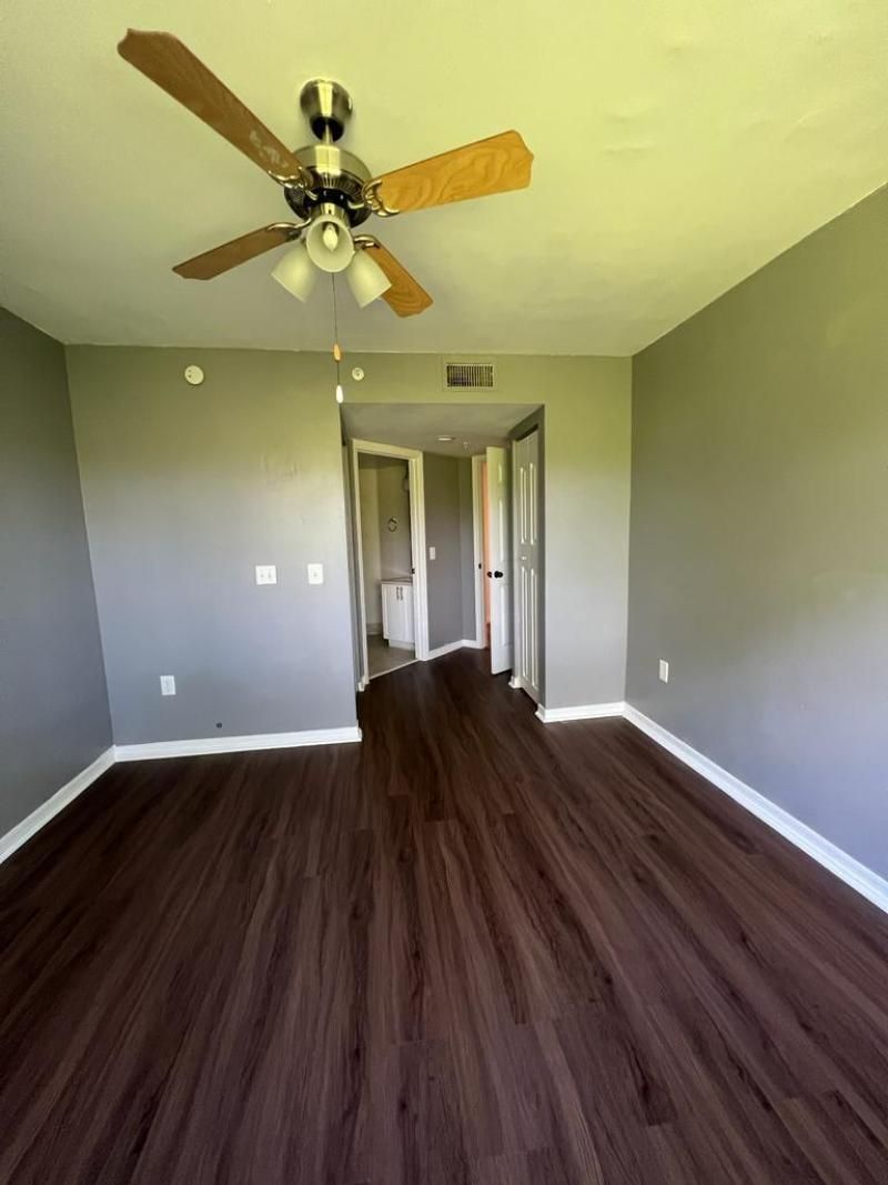 4171 N Haverhill Road W, Unit 1011, West Palm Beach, FL 33417 Photo