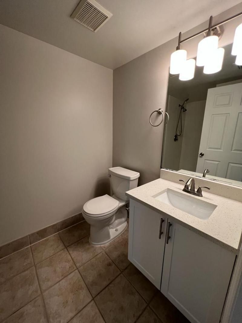 4171 N Haverhill Road W, Unit 1011, West Palm Beach, FL 33417 Photo