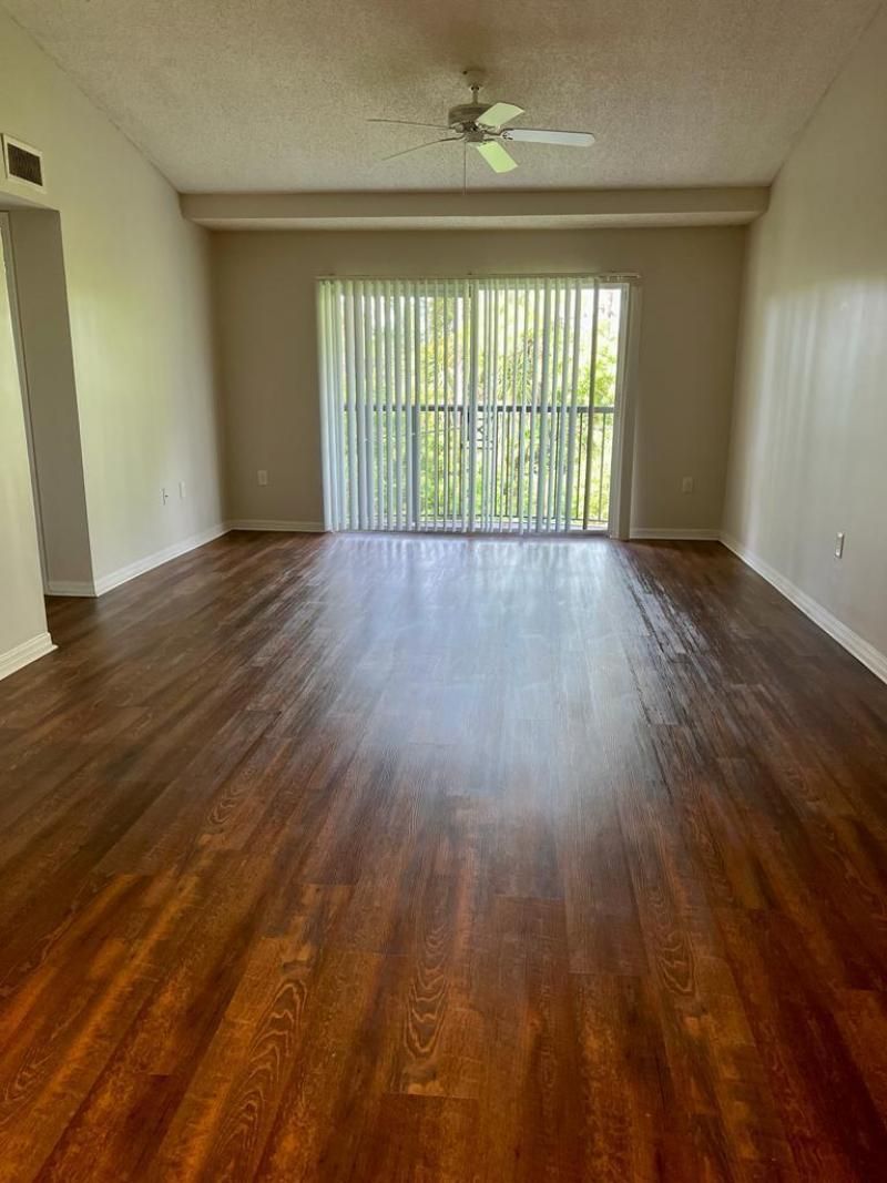 4171 N Haverhill Road W, Unit 1011, West Palm Beach, FL 33417 Photo