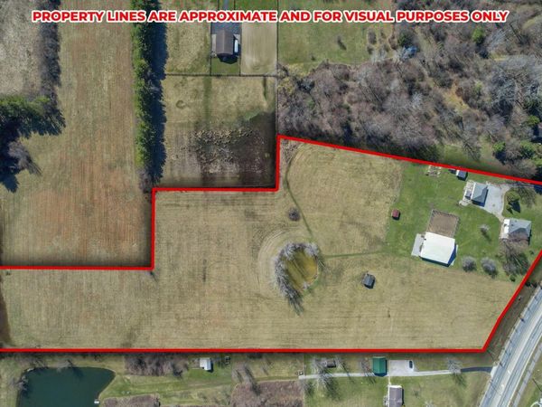 3010 Mink Street, Johnstown, OH 43031
