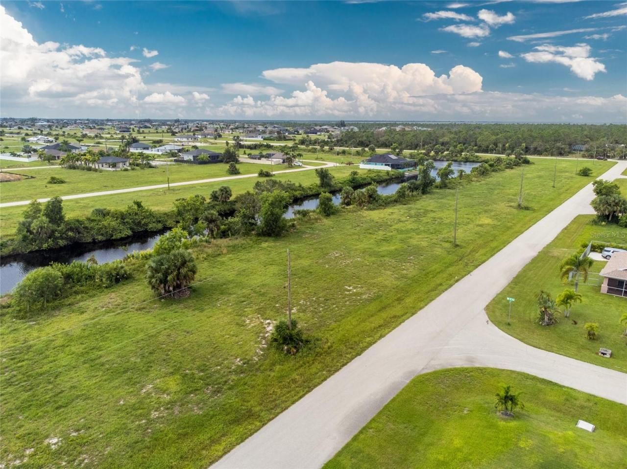 3902 NW 41st Lane, Cape Coral, FL 33993 Photo