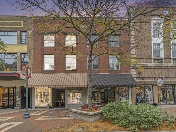 223 S Kalamazoo Mall, Kalamazoo, MI 49007