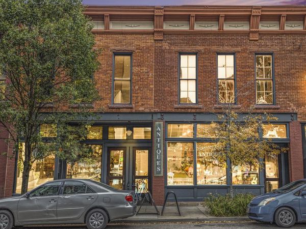 100 N Edwards Street, Kalamazoo, MI 49007