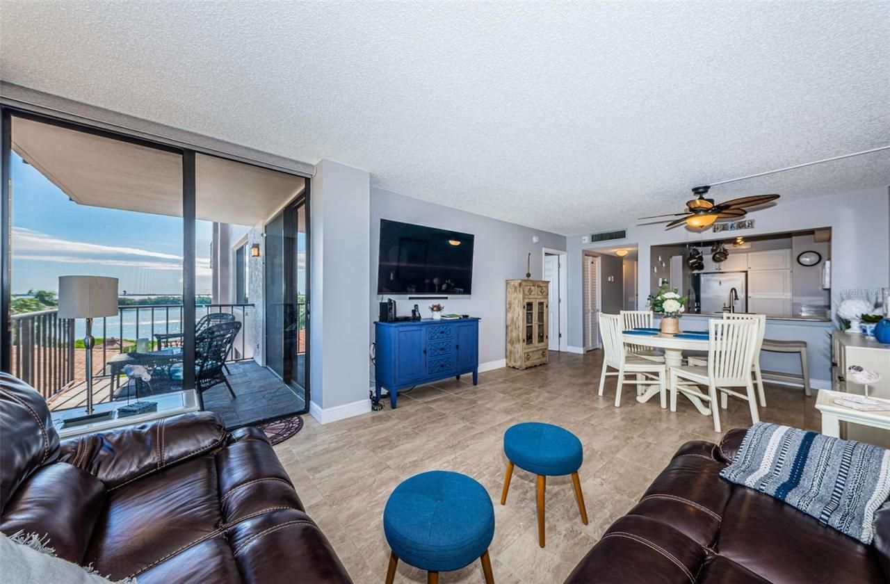 6295 Bahia Del Mar Circle, Unit 405, Saint Petersburg, FL 33715 Photo