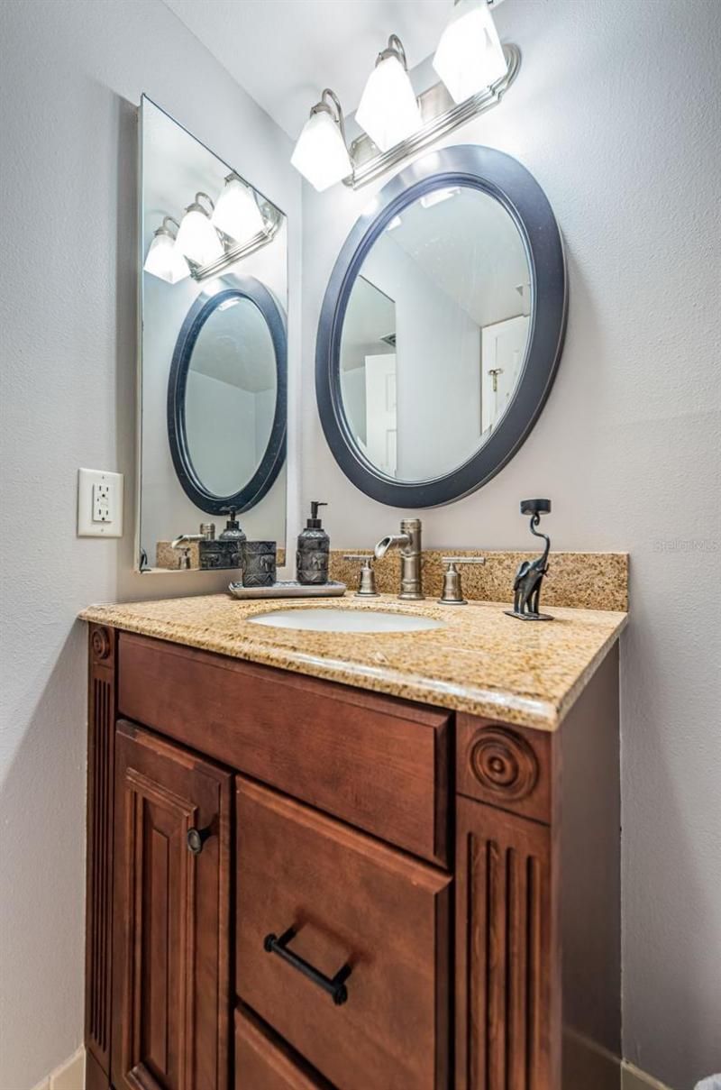 6295 Bahia Del Mar Circle, Unit 405, Saint Petersburg, FL 33715 Photo