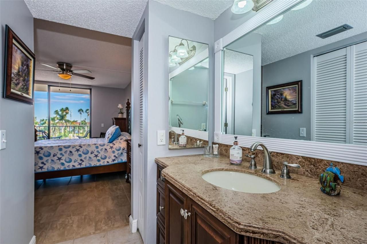 6295 Bahia Del Mar Circle, Unit 405, Saint Petersburg, FL 33715 Photo