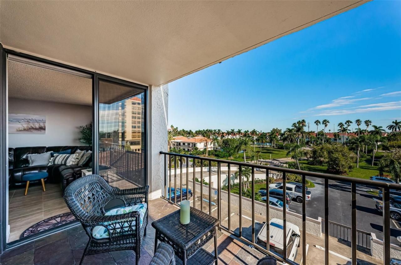 6295 Bahia Del Mar Circle, Unit 405, Saint Petersburg, FL 33715 Photo