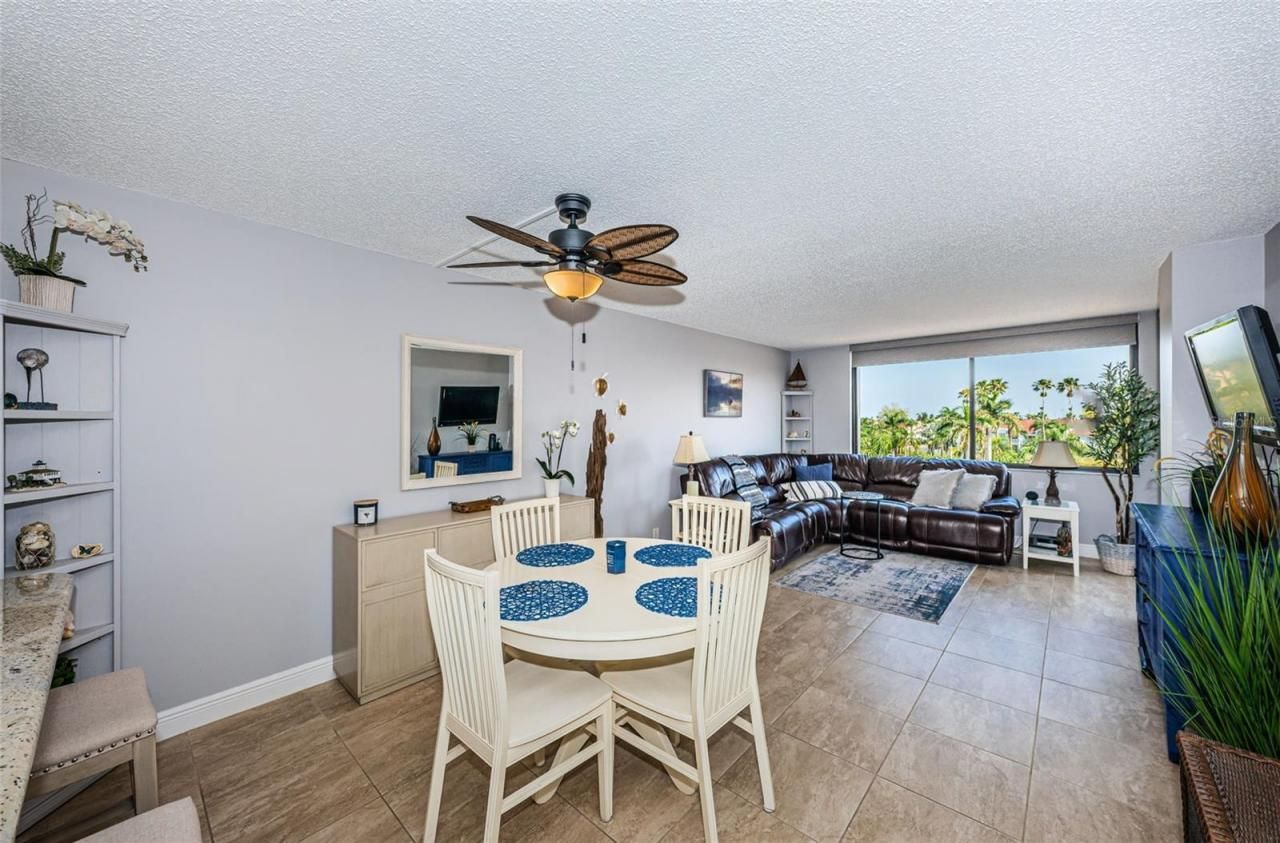 6295 Bahia Del Mar Circle, Unit 405, Saint Petersburg, FL 33715 Photo
