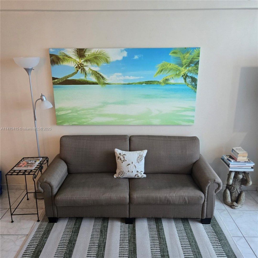 5445 Collins Ave, Unit 528, Miami Beach, FL 33140 Photo