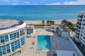 5445 Collins Ave, Unit 528, Miami Beach, FL 33140 Photo