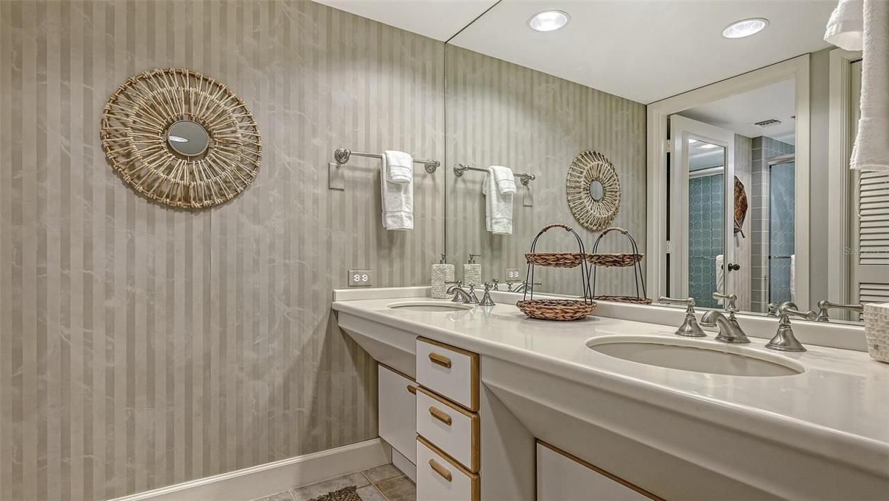 2109 Gulf Of Mexico Drive, Unit 1203, Longboat Key, FL 34228 Photo