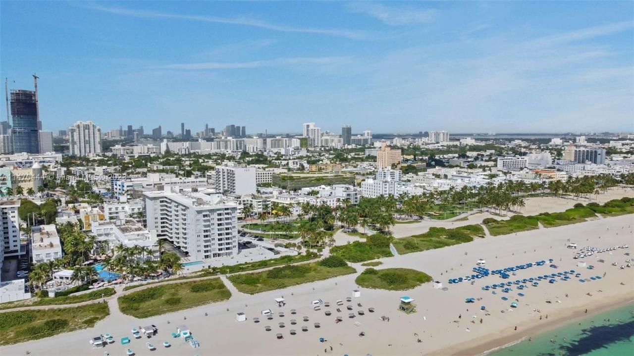 465 Ocean Dr, Unit 804, Miami Beach, FL 33139 Photo