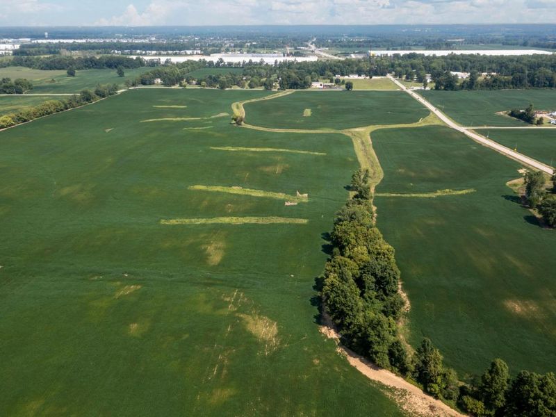 10964 Hazelton Etna Road SW, Pataskala, OH 43062 Photo 2