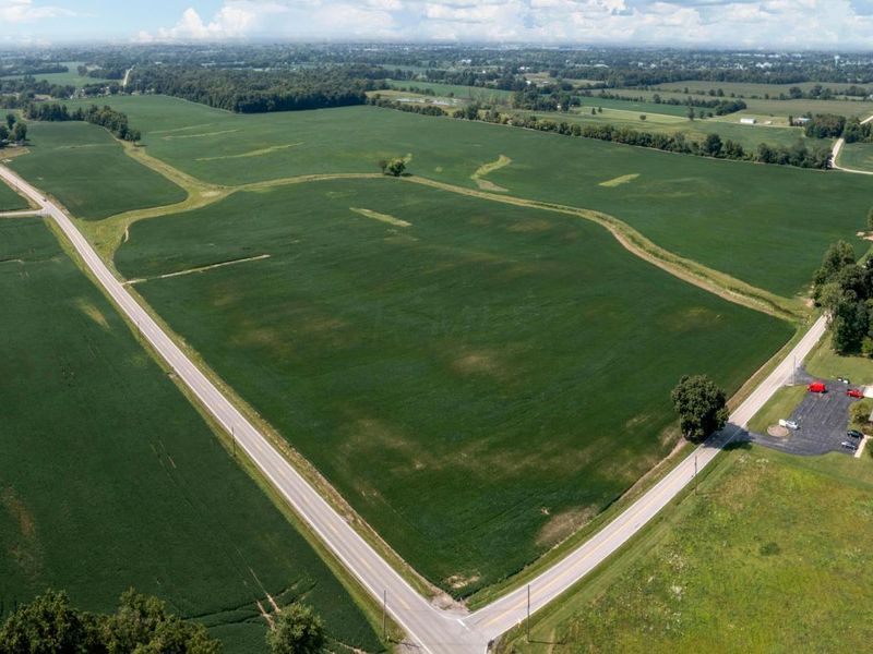 10964 Hazelton Etna Road SW, Pataskala, OH 43062 Photo 4