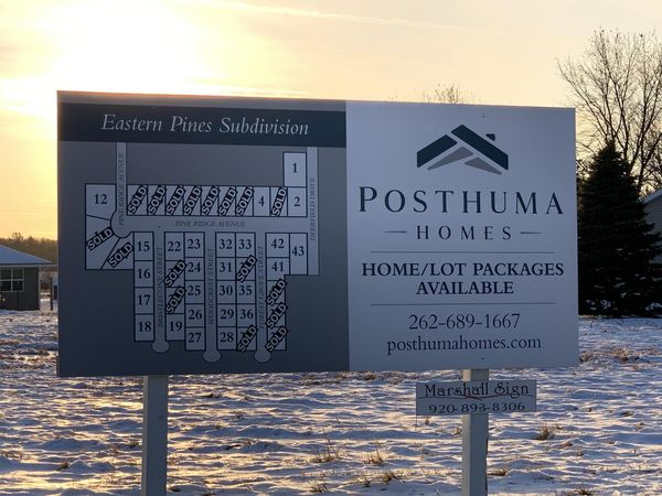 1416 Deerfield Dr, Unit Lt1, Howards Grove, WI 53083