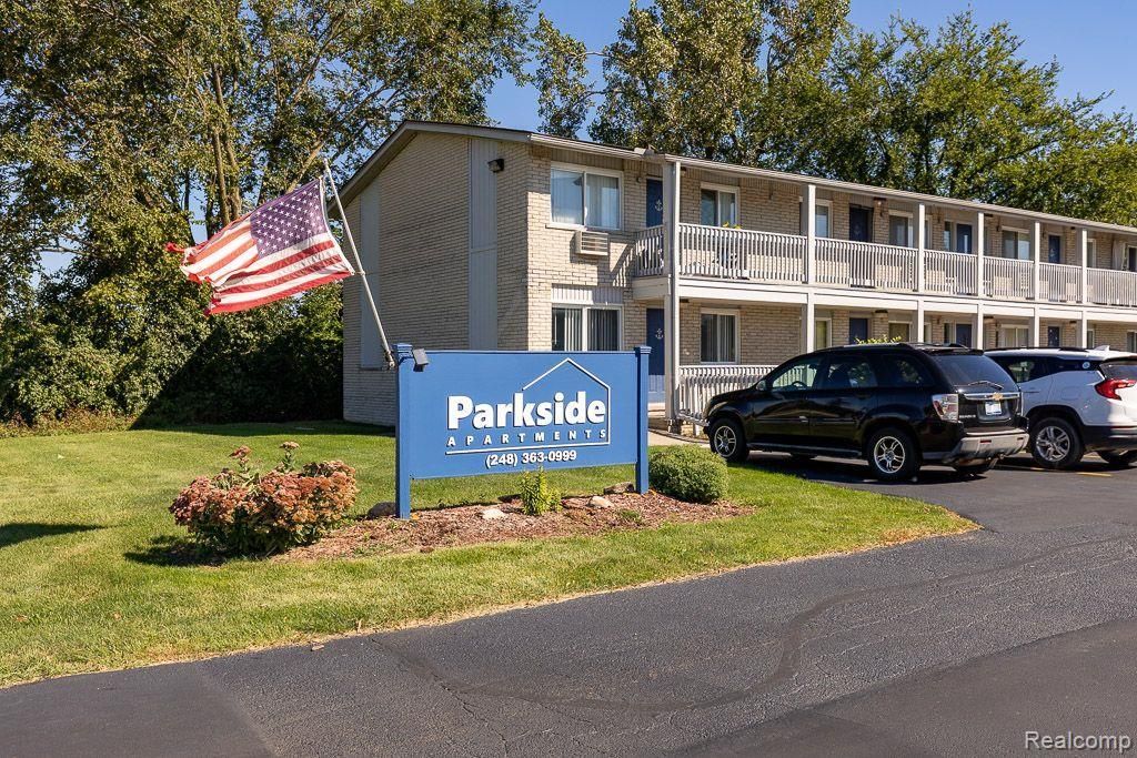 13883 Middle Gibraltar #3, #7, Gibraltar, MI 48173 Main Photo