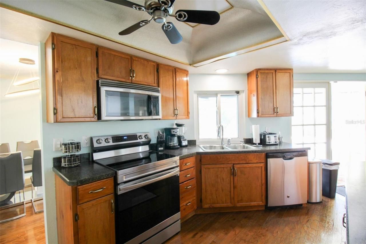 2807 67th Street W, Bradenton, FL 34209 Photo