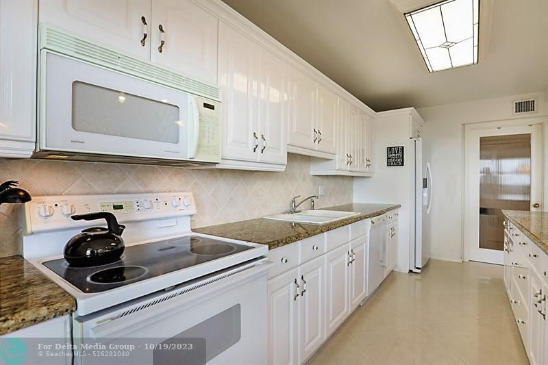 4280 Galt Ocean Drive, Unit 15E, Fort Lauderdale, FL 33308 Photo