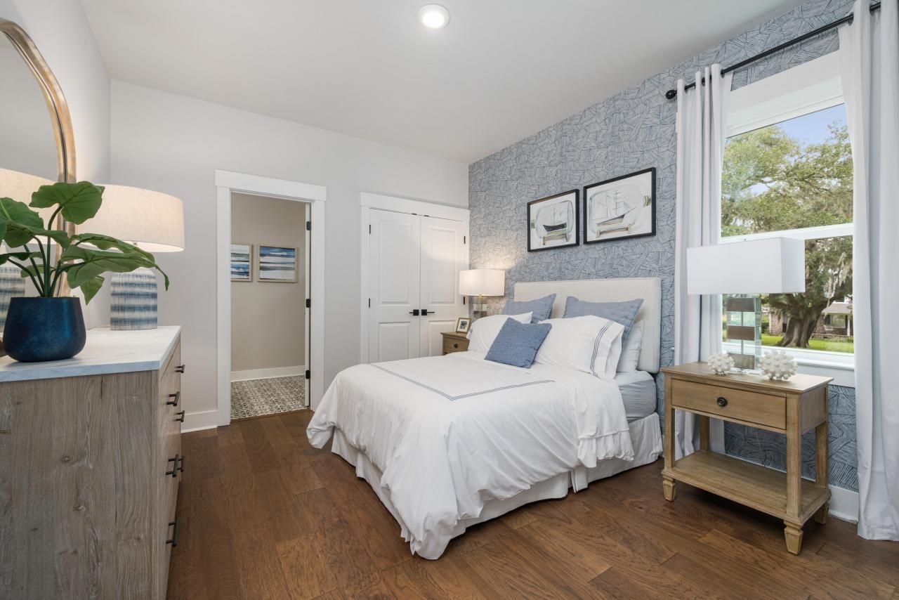 5000 Middleton Drive Photo 15