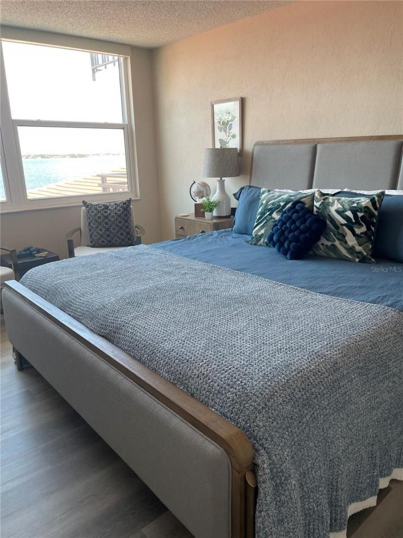 6211 Sun Boulevard, Unit 306, Saint Petersburg, FL 33715 Photo