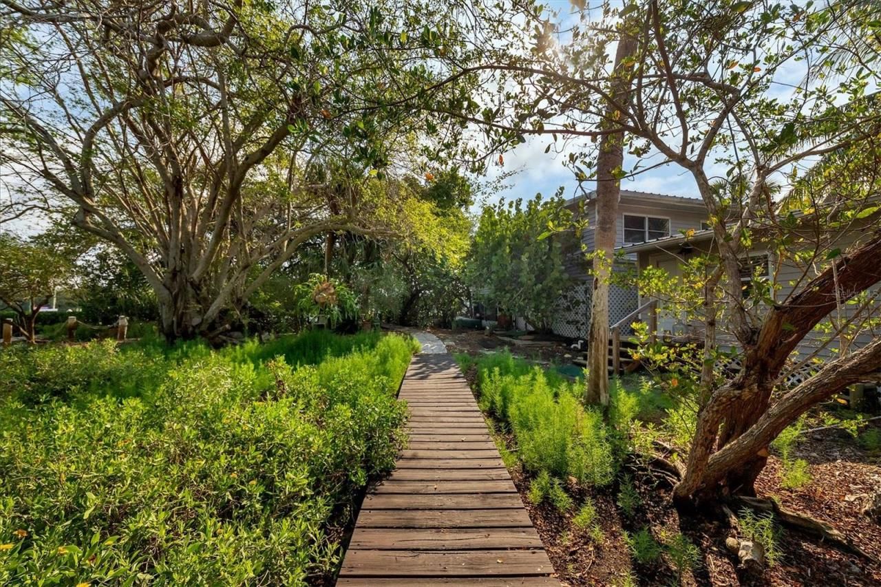 8144 Little Gasparilla Island, Placida, FL 33946 Photo