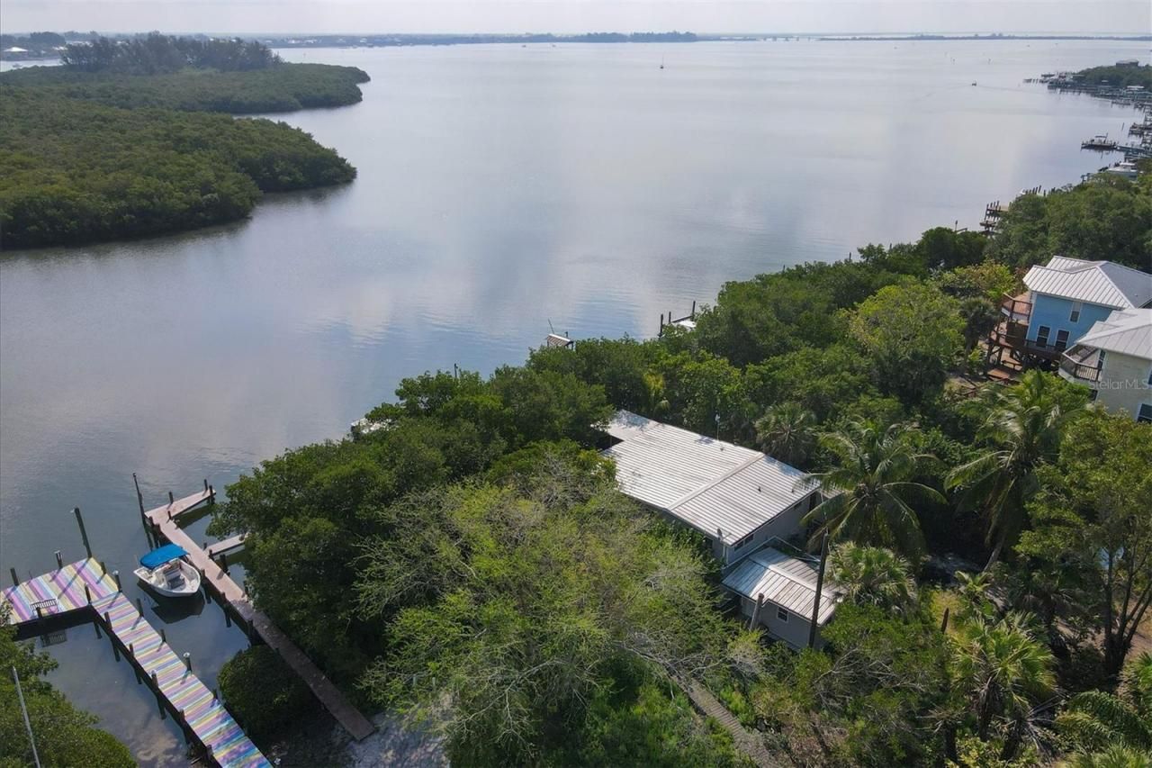8144 Little Gasparilla Island, Placida, FL 33946 Photo