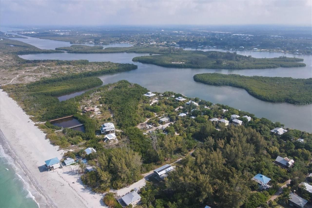 8144 Little Gasparilla Island, Placida, FL 33946 Photo